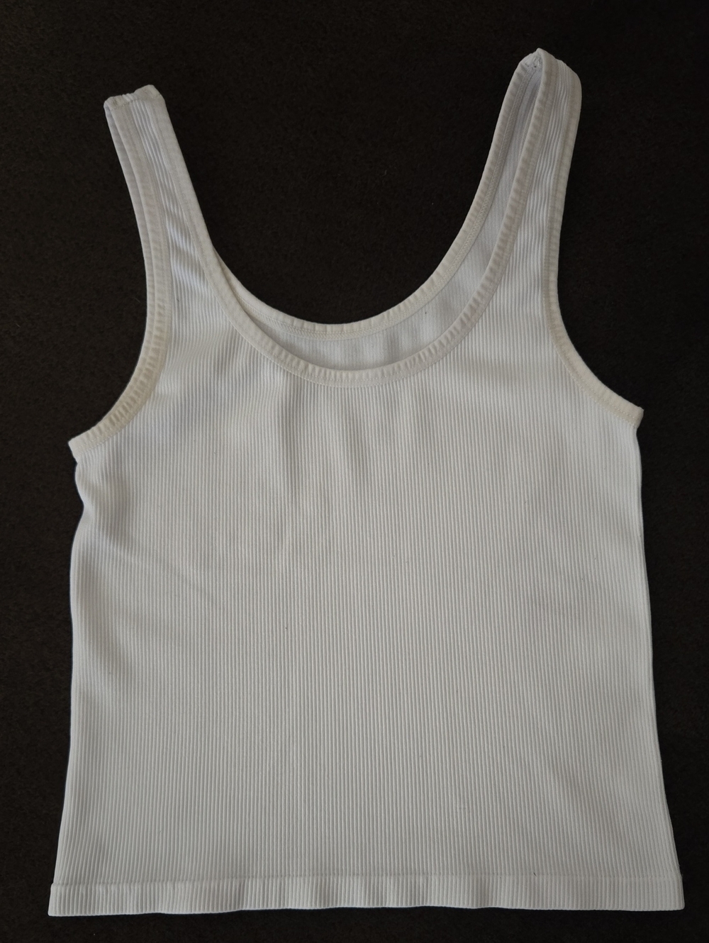 Splash White Ribbed Scoop Tank